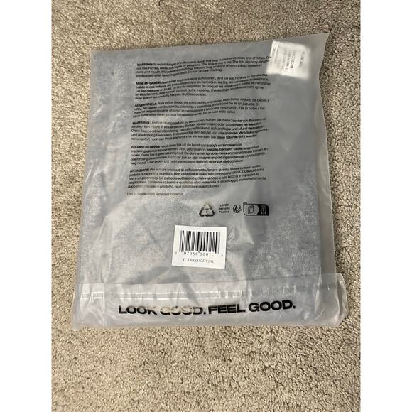 New True Classic Men's Crewneck T-Shirt, Carbon Size 2XL - Picture 3 of 3